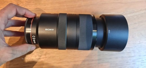 Sony 300 5 6 - 70-300, mm