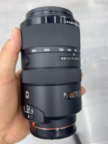 Sony 300 5 6g - 70-300, f/4.5-5.6g